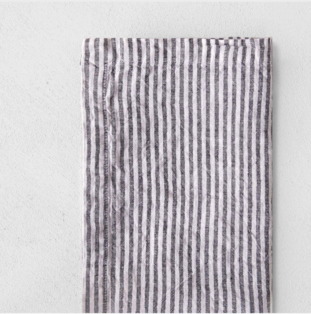 Hale Mercantile Napkin Basix stripe Linen stripe