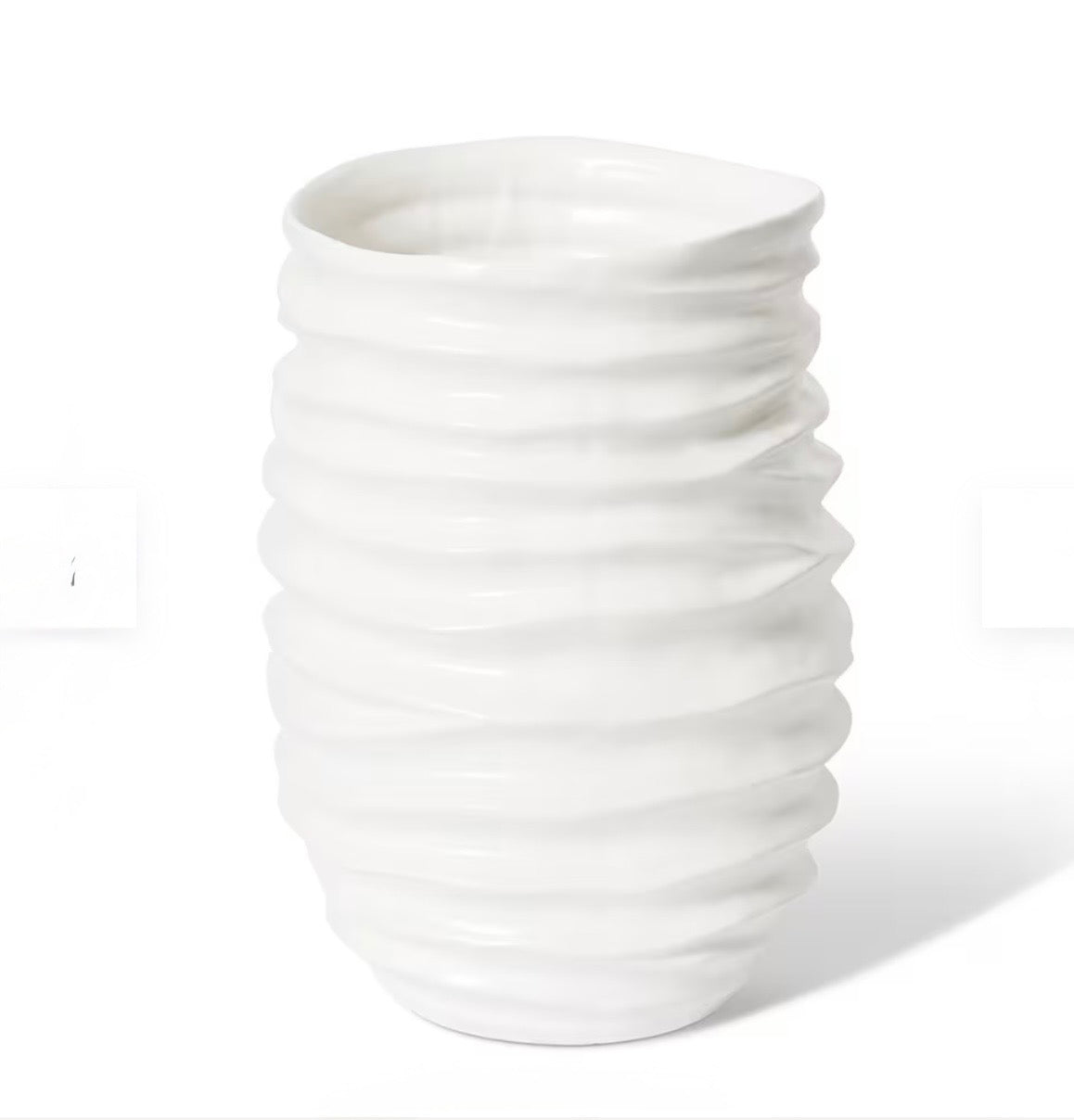 Vase ribbed white