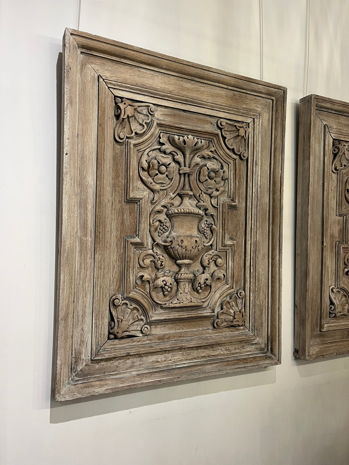 Wall panel bleached oak