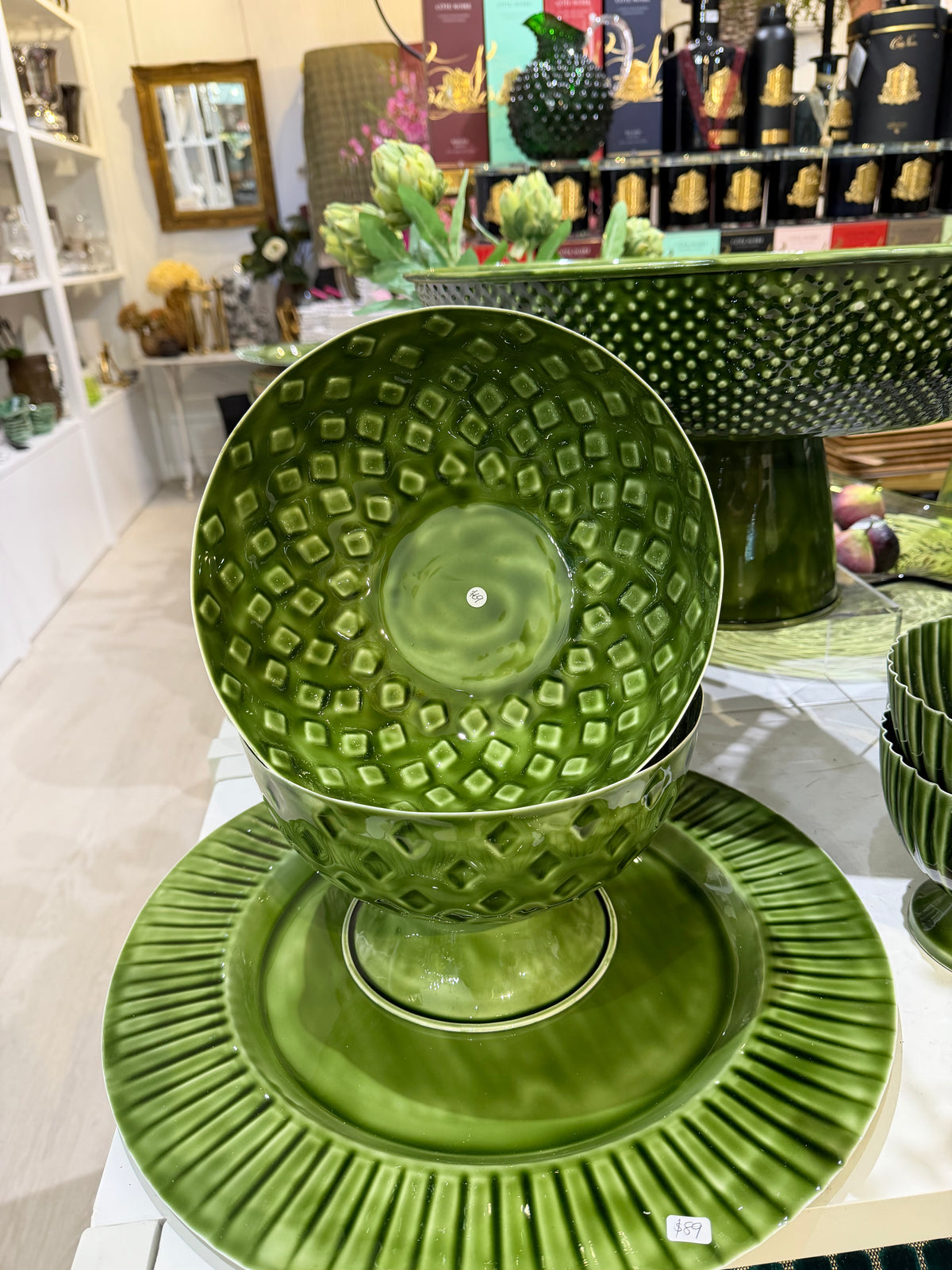 Pedestal bowl small D23 H15