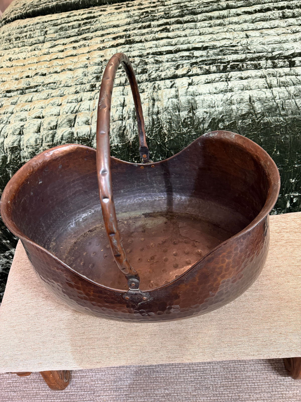 Copper scuttle basket