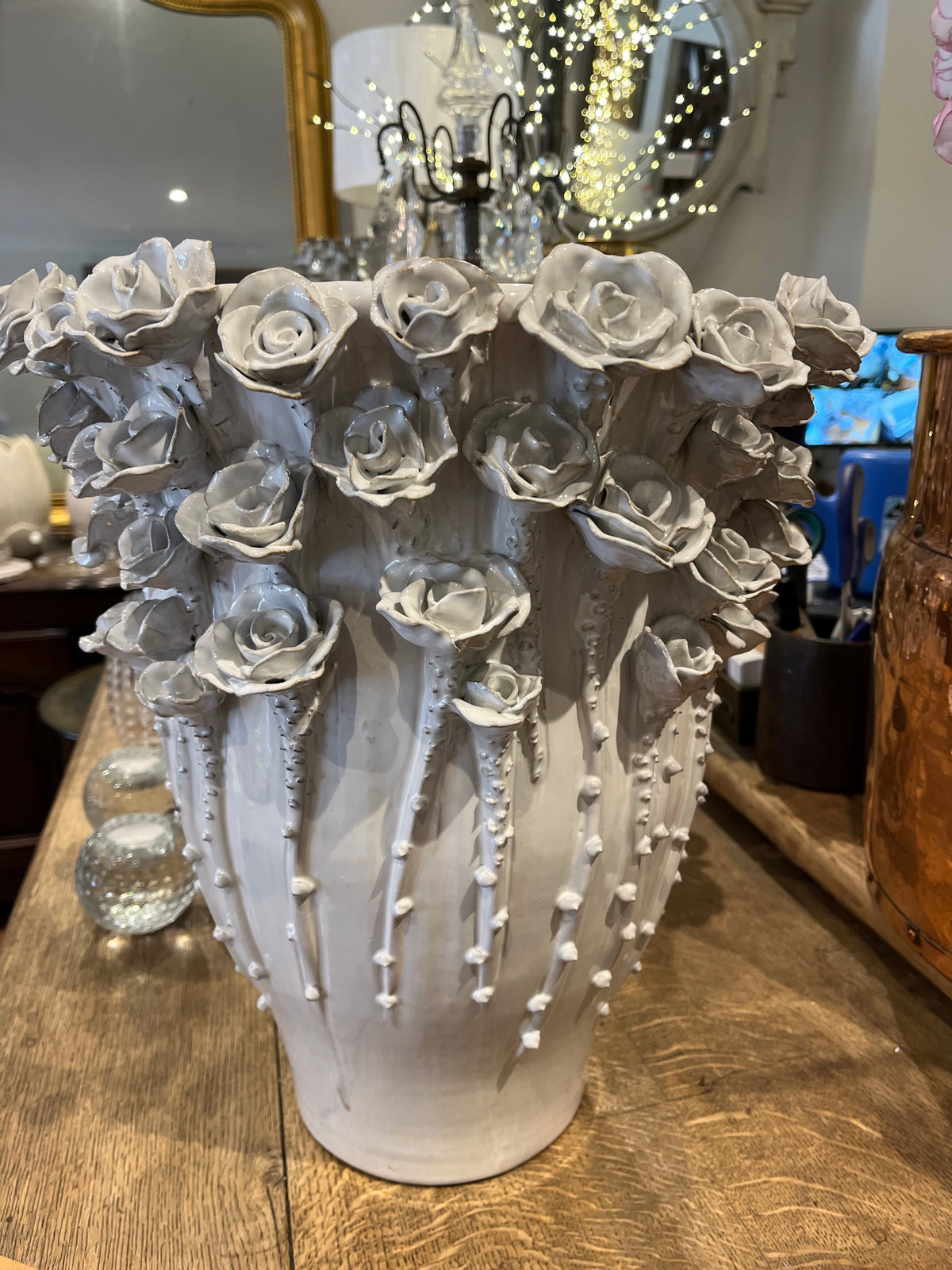 Vase ceramic rose blooms white XL