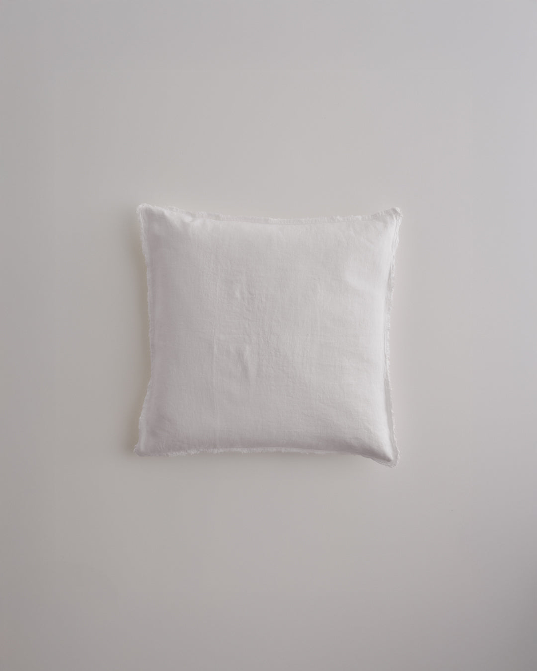 Hale Mercantile Cushion Flocca Linen 50/50