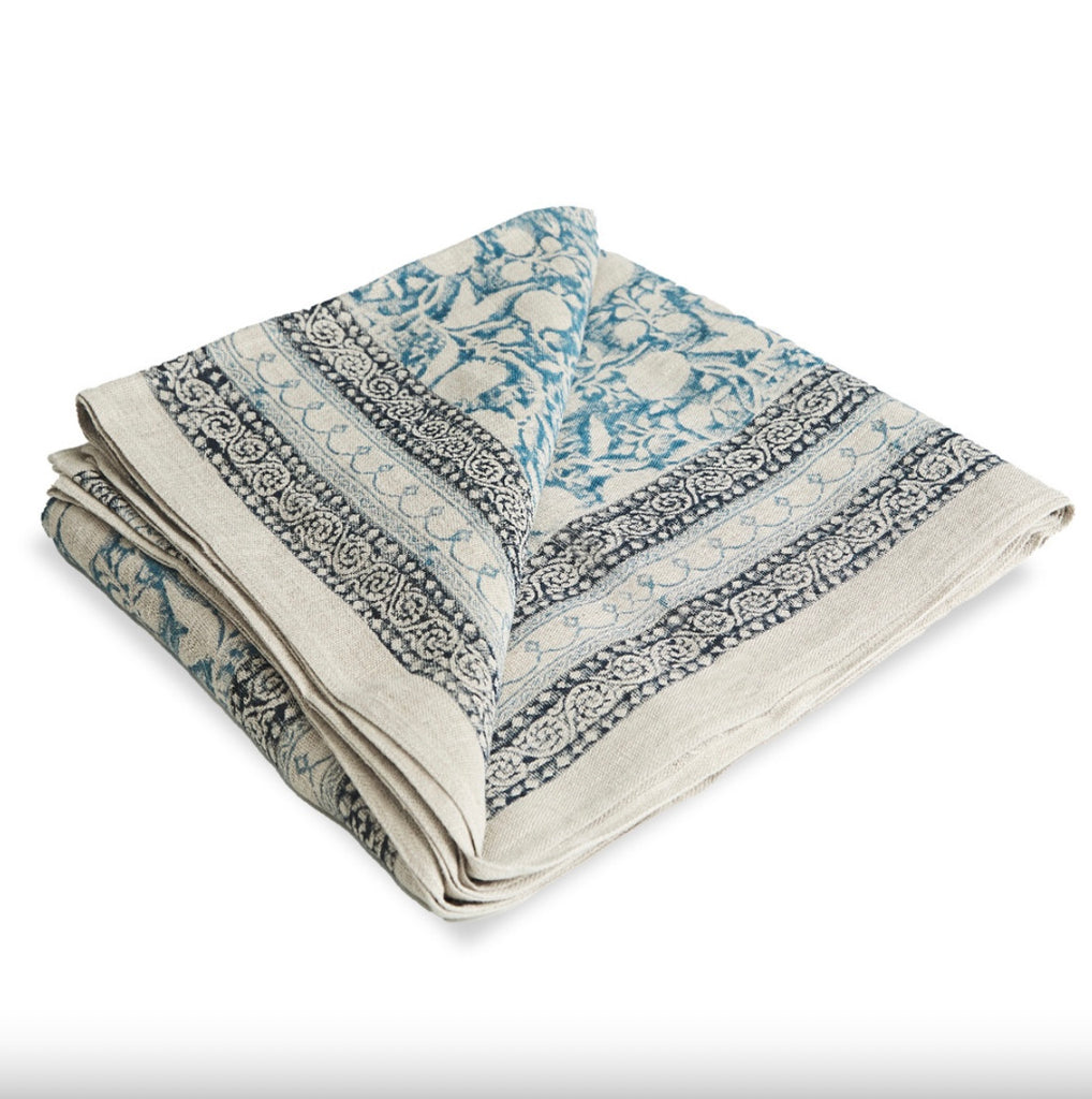 Tablecloth blue 150/340