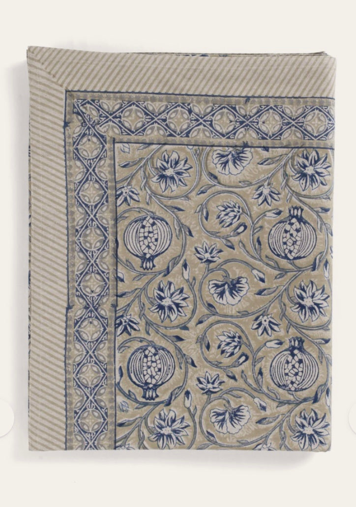 Tablecloth Round pomegranate beige/blue 220cm