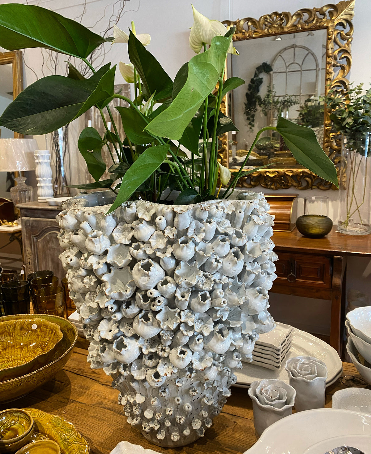 Vase ceramic barnacle white XL
