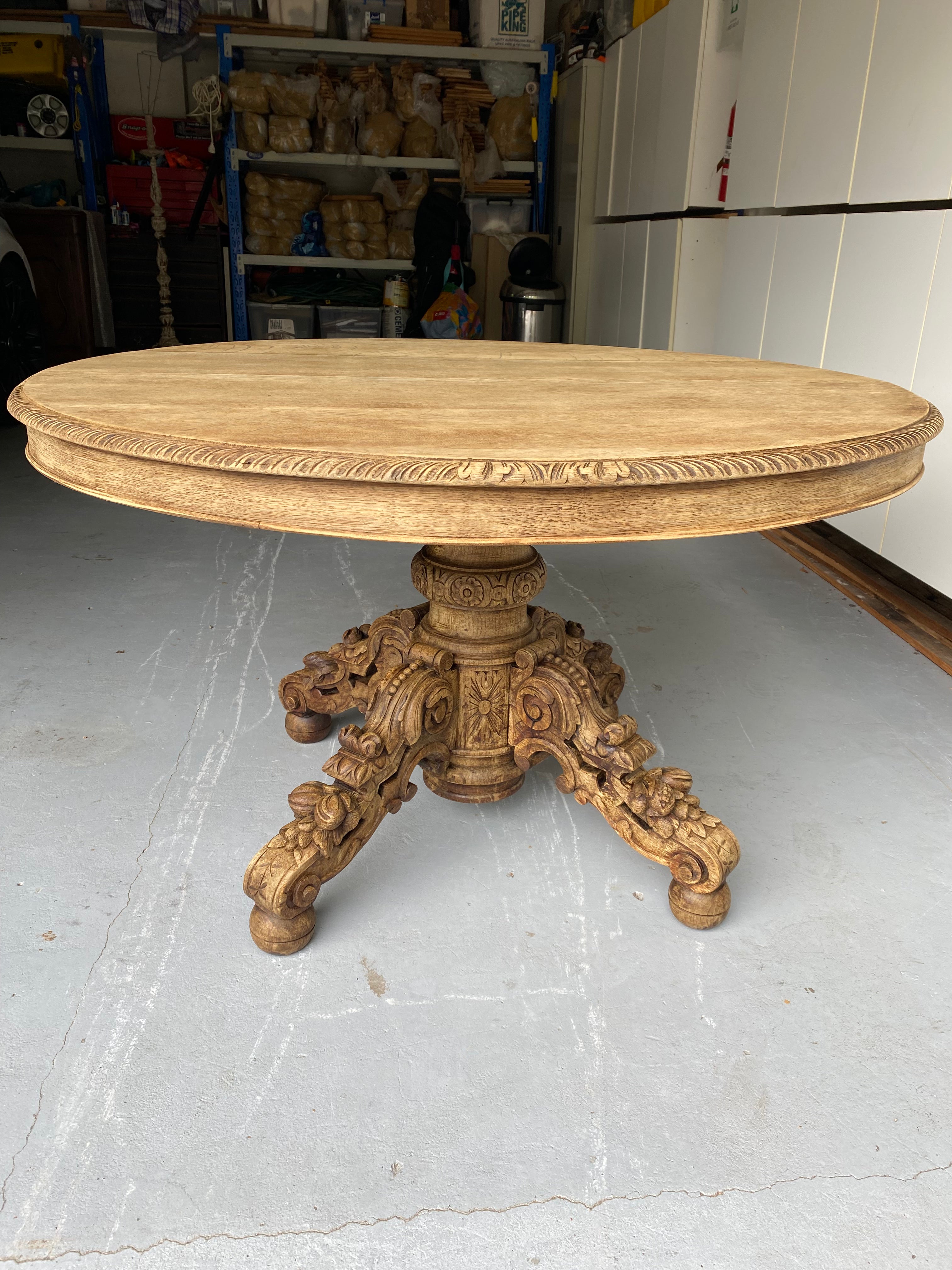 French table bleached oak L129 D112 H75