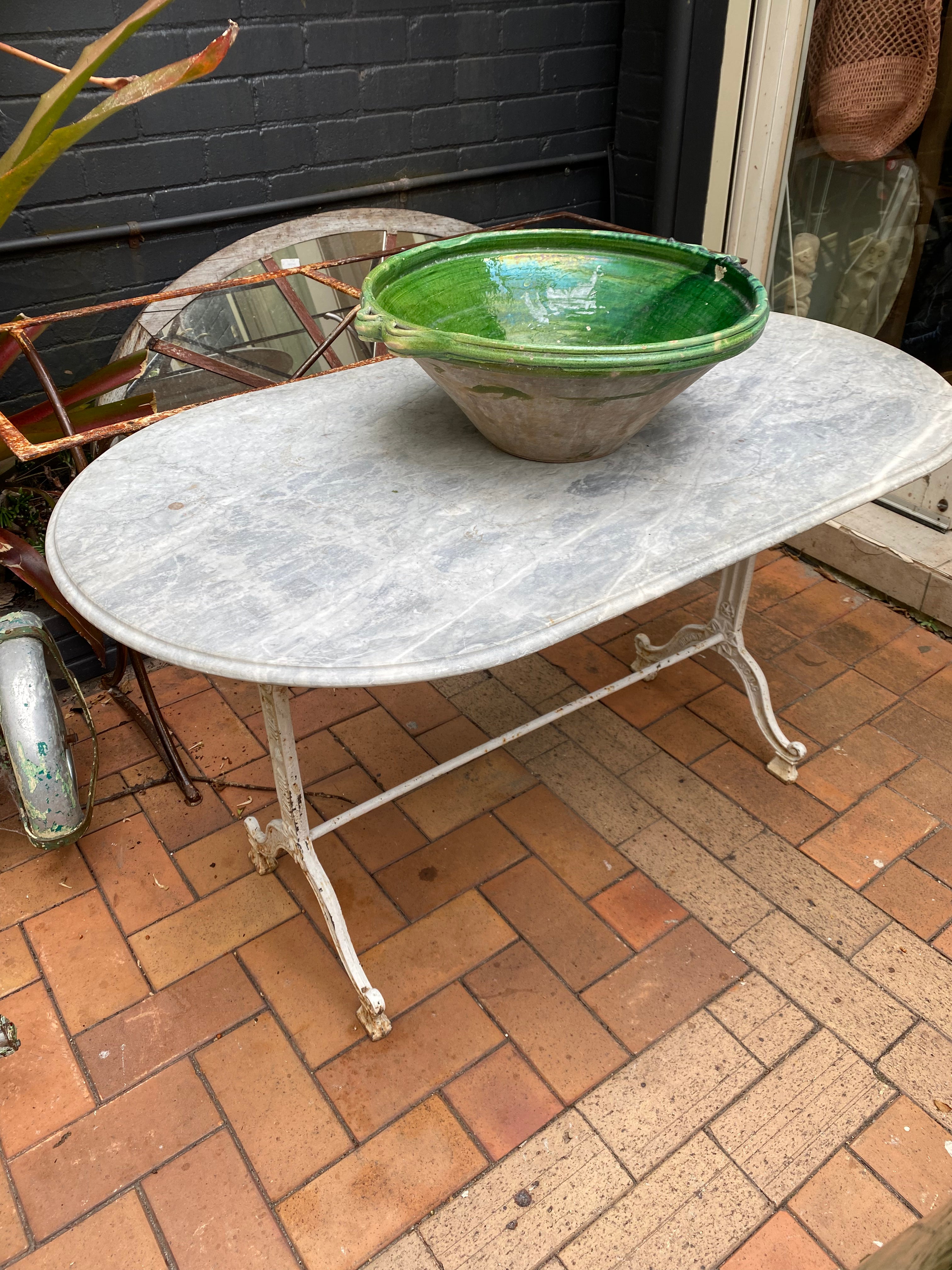 Table Bistro stone top