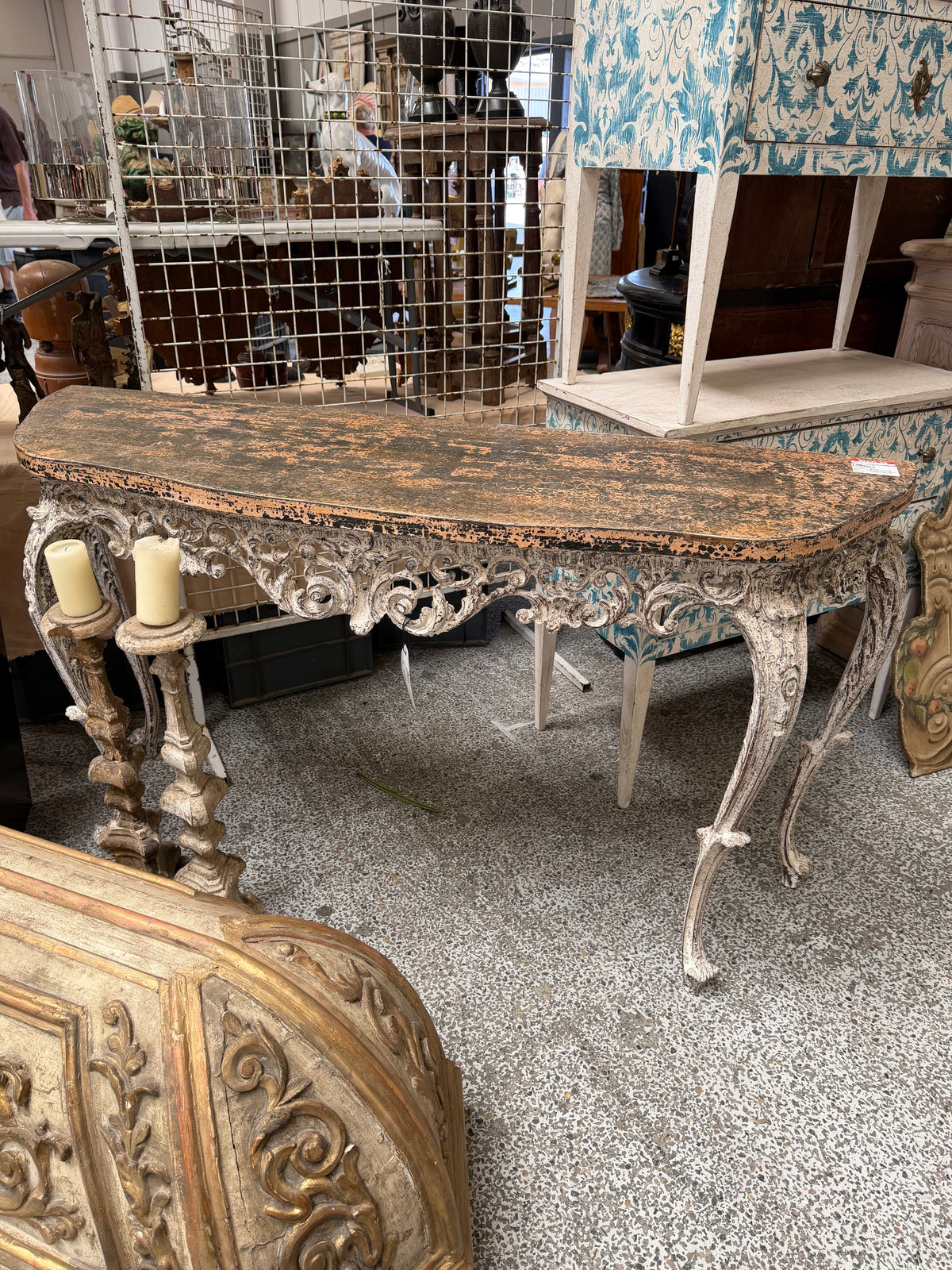 Console table
