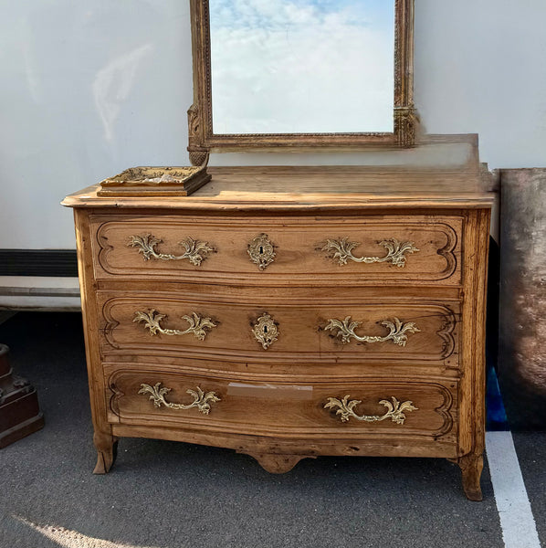 NEW SHIPMENT - Commode bleached oak
