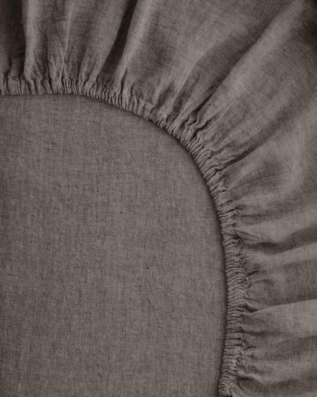 Hale Mercantile Linen Fitted sheet KING