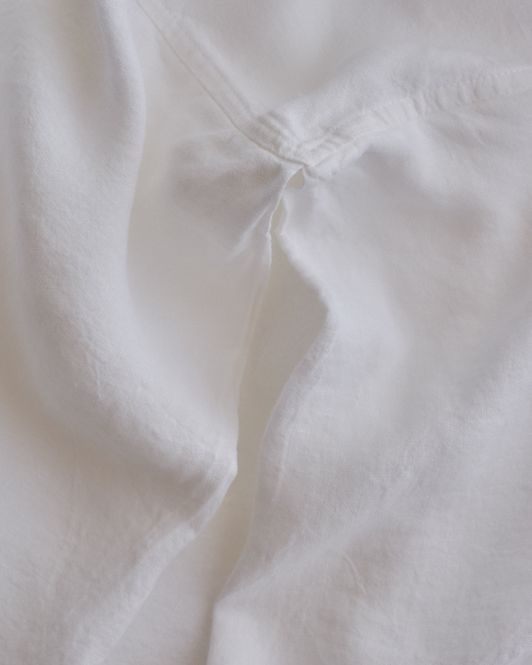 Hale Mercantile Flocca Linen Valance QUEEN