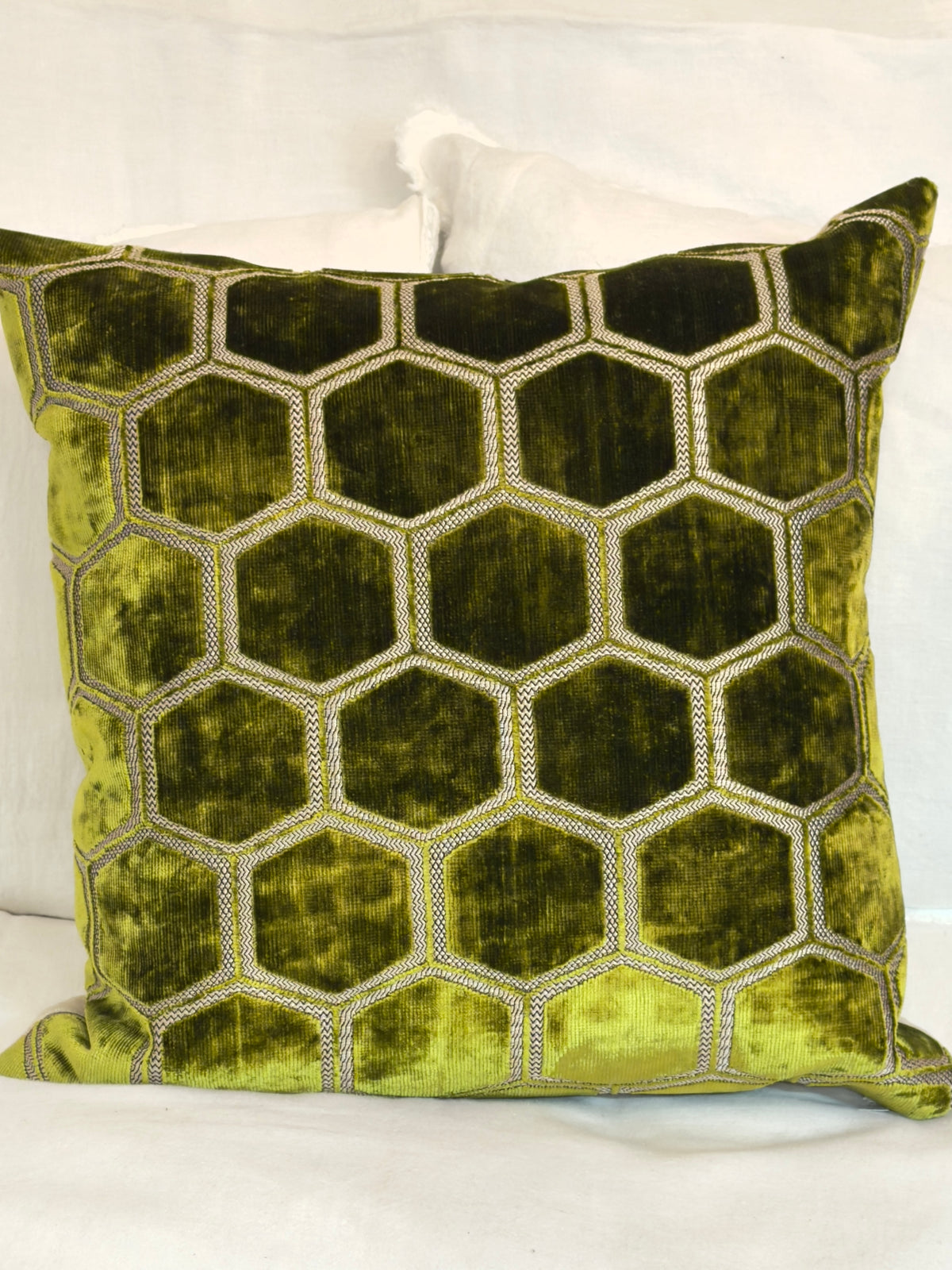 Velvet Designers guild rect velvet Moss