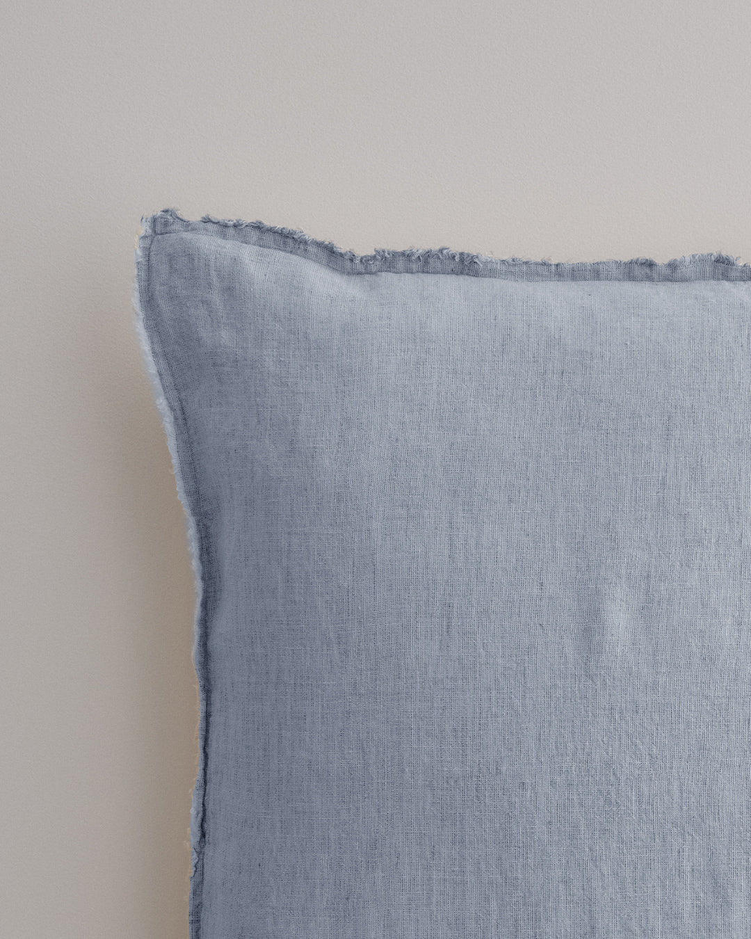 Hale Mercantile Cushion Flocca Linen 50/50