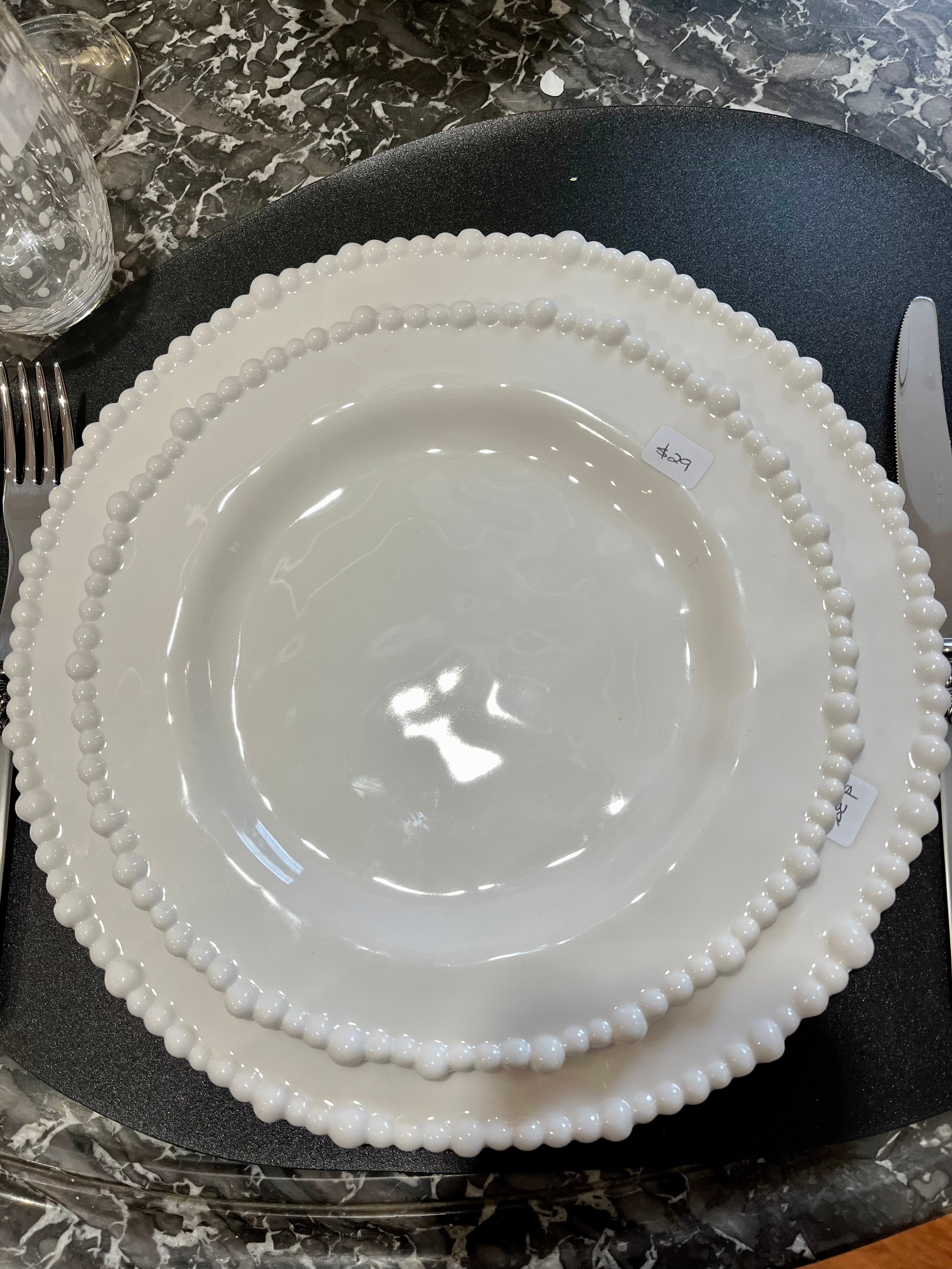 Melamine beaded plate side 23cm