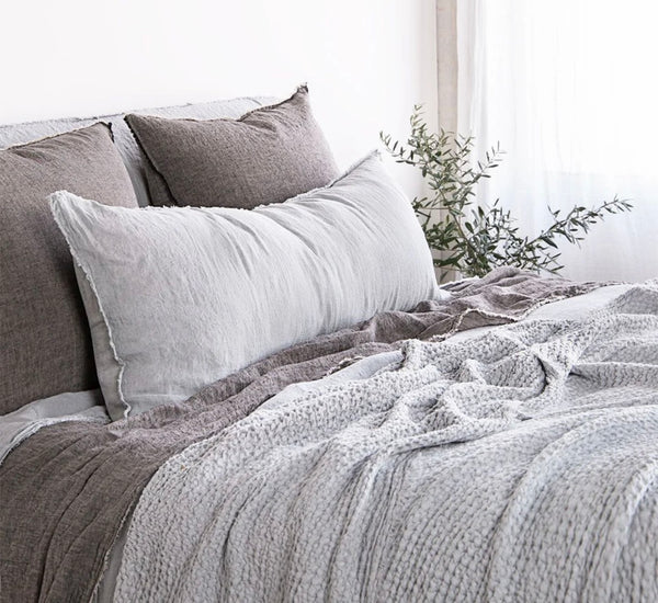 Hale Mercantile Linen Blanket Flocca